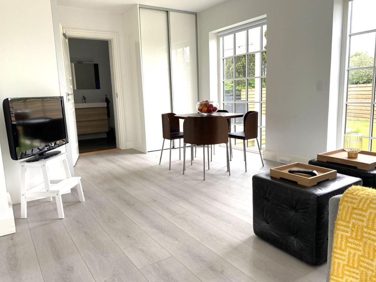 The Beach House Suite Karlslunde Exterior photo